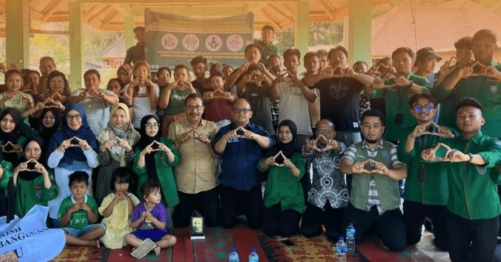 KOLABORASI UNTUK DESA : HMJ EKONOMI PEMBANGUNAN FEB UMSU HADIR DI DESA SULKAM KABUPATEN LANGKAT